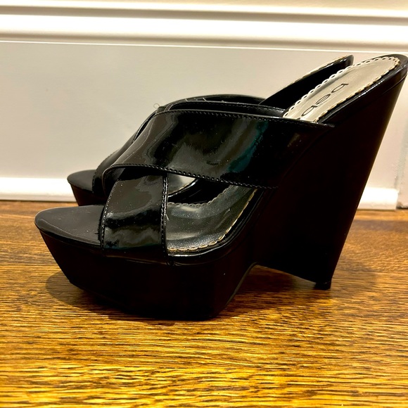 Bebe Black Wedge Sandal Heels Womens 8 - Picture 1 of 6